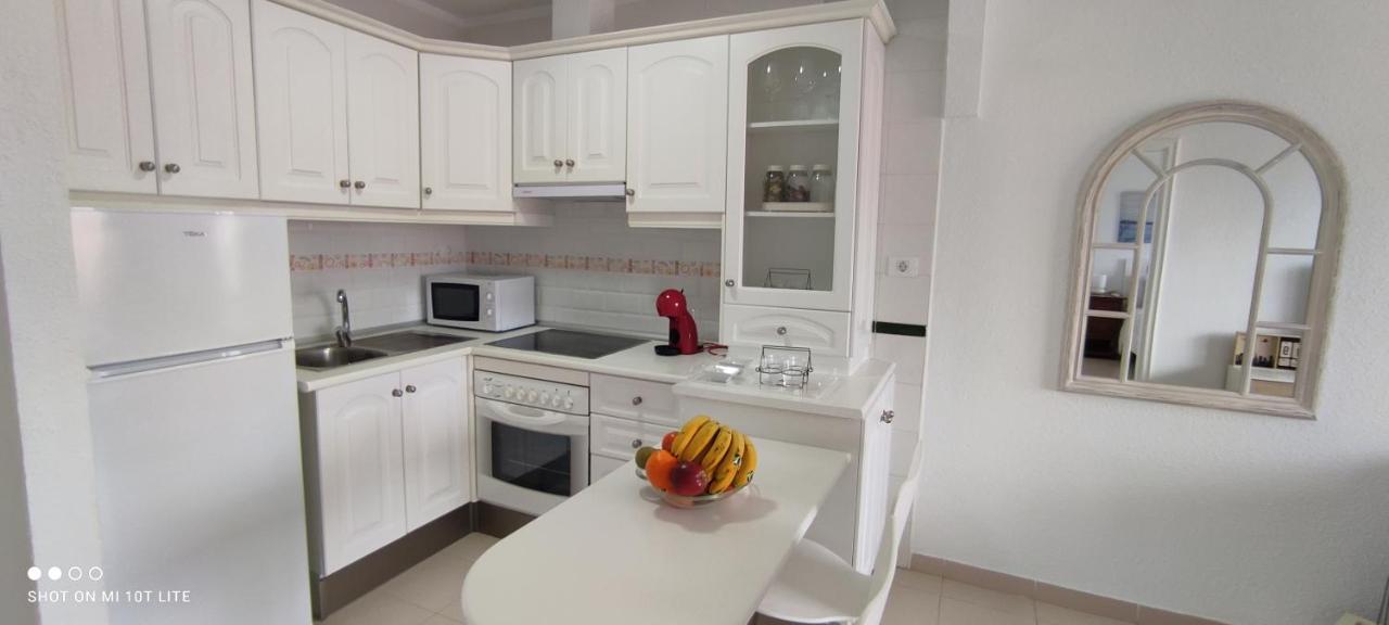 Precioso apartamento con piscina junto al mar Costa del Silencio Exterior foto