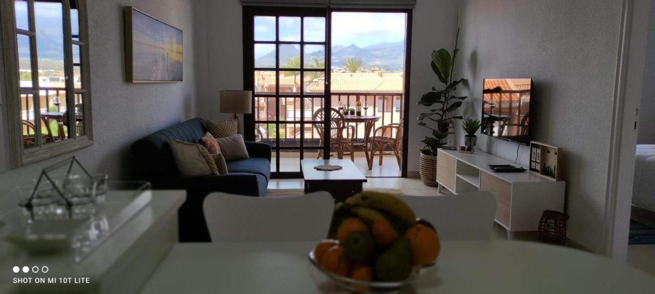 Precioso apartamento con piscina junto al mar Costa del Silencio Exterior foto