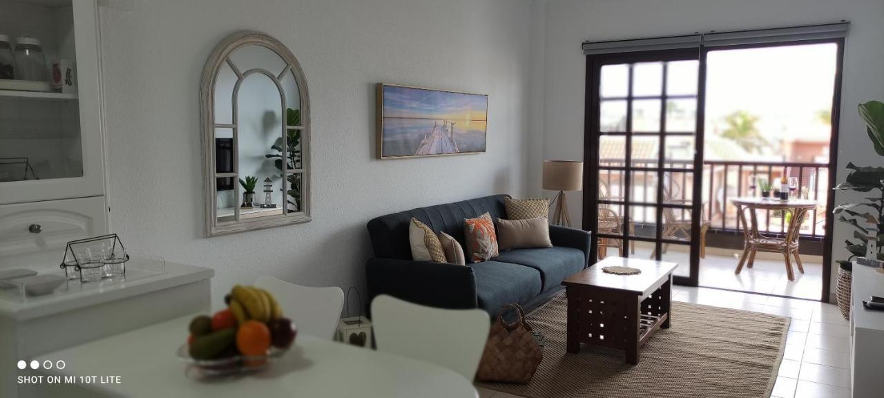 Precioso apartamento con piscina junto al mar Costa del Silencio Exterior foto